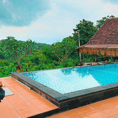 Penida Hills Hostel Batununggul Экстерьер фото