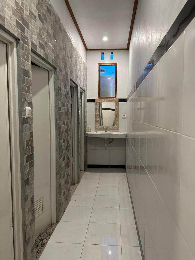 Penida Hills Hostel Batununggul Экстерьер фото