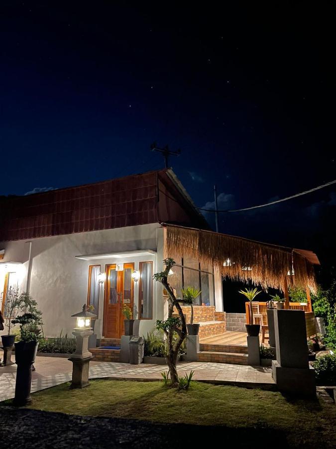 Penida Hills Hostel Batununggul Экстерьер фото